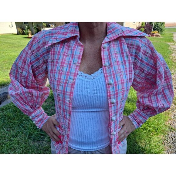 Hand-made Tops - Vintage 70's Pink Plaid Button-Up Blouse Floral Print  Puff Sleeves Handmade